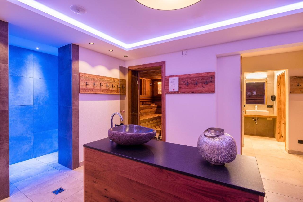 Hotel Englhof Zell am Ziller Exteriör bild